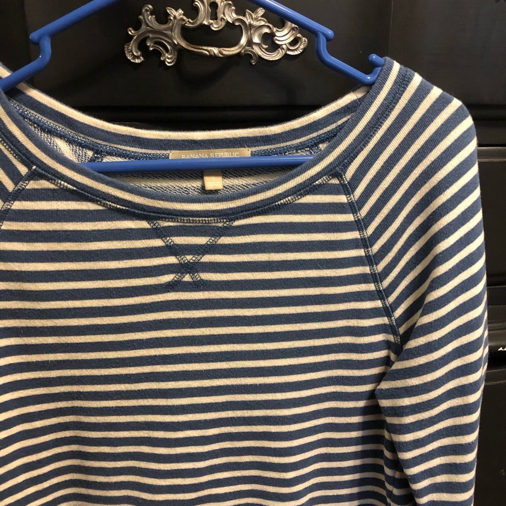 Banana Republic quarter length sweater